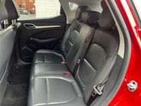 Used MG MG3 106 HP (77 kW) 2022 Red Hatchback