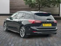 Begagnad Ford Focus ST-Line X 125 HK (91 kW) 2024 Svart Kombi