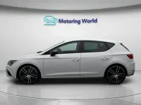 Used Seat Leon Cupra 290 290 HP (213 kW) 2019 White Hatchback