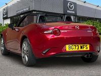 Używany Mazda MX5 Exclusive-Line 184 KM (135 kW) 2023 Czerwony Kabriolet