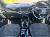 Used Vauxhall Astra SRi 2016 Black Hatchback
