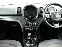 Used Mini Cooper Countryman Classic 134 HP (98 kW) 2021 Black SUV