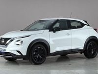 Używany Nissan Juke Acenta 114 KM (83 kW) 2023 Biały SUV