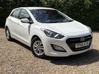 Used Hyundai i30 SE 110 HP (80 kW) 2015 White Hatchback