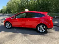 Usado Ford Focus Zetec 2016 Vermelho Citadino