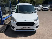 Used Ford Transit Limited 100 HP (73 kW) 2019 White Van