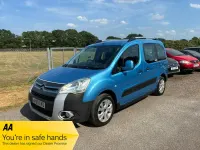 Used Citroën Berlingo XTR 110 HP (80 kW) 2010 Blue MPV