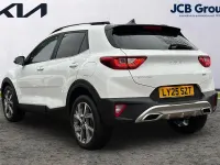 Used Kia Stonic GT-Line S 100 HP (73 kW) 2025 White SUV