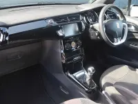 Used DS Automobiles DS3 Connected Chic 80 HP (58 kW) 2018 White Hatchback