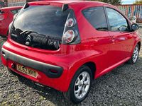 Used Citroën C1 VTR Sport 68 HP (50 kW) 2012 Red Hatchback