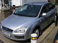Begagnad Ford Focus 2006 Halvkombi