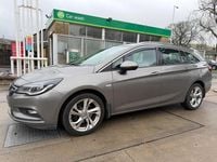 Used Vauxhall Astra SRi 136 HP (100 kW) 2016 Grey Estate