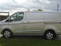 Used Ford Transit Custom Limited 170 HP (125 kW) 2017 Silver Van