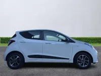 Used Hyundai i10 GO! 67 HP (49 kW) 2018 White Hatchback