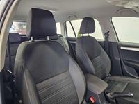 Used Skoda Octavia SE Technology 115 HP (84 kW) 2018 White Estate
