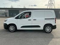 Used Peugeot Partner 131 HP (96 kW) 2019 White MPV