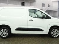 Used Citroën Berlingo 100 HP (73 kW) 2022 White MPV