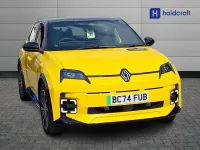 Usado Renault R5 110 kW (150 CV) 2025 Amarillo Utilitario