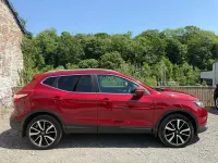 Used Nissan Qashqai S 110 HP (80 kW) 2016 Red SUV