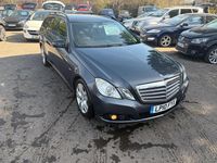 Usado Mercedes E250 SE 2010 Cinzento Carrinha