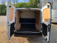 Used Renault Trafic Business 120 HP (88 kW) 2019 White MPV