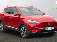 Używany MG ZS Trophy 114 kW (156 KM) 2023 Czerwony SUV