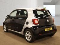 Used Smart ForFour Passion 90 HP (66 kW) 2019 Silver Hatchback