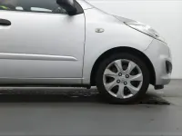 Used Hyundai i10 Classic 2013 Silver Hatchback