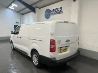 Used Toyota Proace 143 HP (105 kW) 2024 White MPV