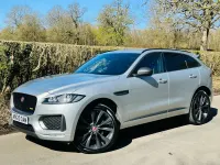 Używany Jaguar F-Pace 300 KM (220 kW) 2020 Srebrny SUV