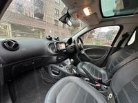 Used Smart ForFour Premium 2017 Black Hatchback