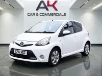 Used Toyota Aygo 67 HP (49 kW) 2012 White Hatchback