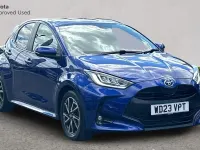 Used Toyota Yaris Design 116 HP (85 kW) 2023 Galactic blue Hatchback