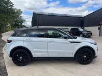 Used Land Rover Range Rover evoque HSE Dynamic 2016 White Estate