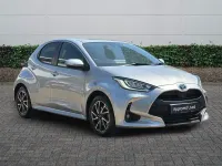 Used Toyota Yaris Design 116 HP (85 kW) 2023 Silver Hatchback