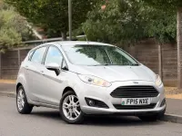 Used Ford Fiesta Zetec 82 HP (60 kW) 2015 Silver Hatchback