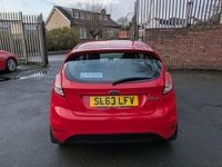 Used Ford Fiesta Style 82 HP (60 kW) 2014 Red Hatchback