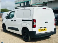 Used Vauxhall Combo Edition 75 HP (55 kW) 2021 White MPV