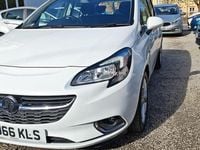 Used Vauxhall Corsa SRi 90 HP (66 kW) 2016 White Hatchback
