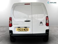Used Citroën Berlingo 100 HP (73 kW) 2023 White MPV