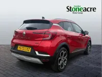 Used Renault Captur Techno 143 HP (105 kW) 2023 Red SUV