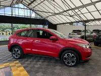 Used Honda HR-V SE 120 HP (88 kW) 2017 Red SUV