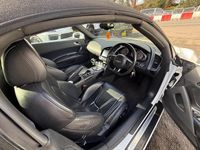 Used Audi R8 Spyder Prestige 430 HP (316 kW) 2012 White Cabriolet