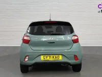 Used Hyundai i10 Premium 67 HP (49 kW) 2021 Green Hatchback