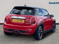 Used Mini Cooper S Exclusive 192 HP (141 kW) 2020 Red Hatchback