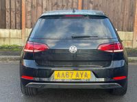 Used VW Golf VII SE 115 HP (84 kW) 2017 Black Hatchback
