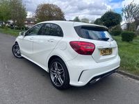 Usado Mercedes A180 AMG line 2017 Branco Citadino