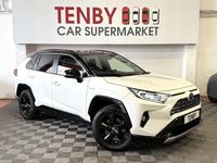 Used Toyota RAV4 218 HP (160 kW) 2019 White SUV
