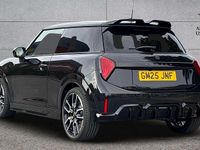 Used Mini Cooper Hatch 154 HP (113 kW) 2025 Black Hatchback
