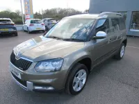 Używany Skoda Yeti GreenLine 105 KM (77 kW) 2014 Zielony SUV